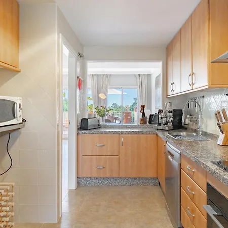 Piso-lechuza Elviria Apartment *