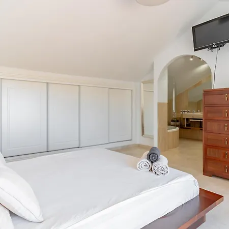 Apartment Piso-lechuza Elviria Marbella