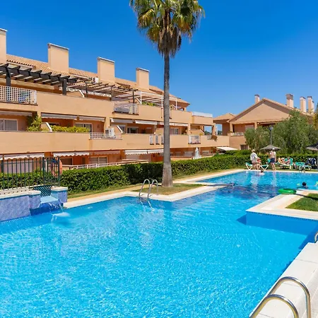 Piso-lechuza Elviria Apartment